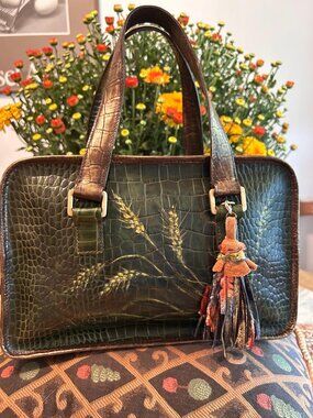 Hand-Painted Valerie Stevens 80s Alligator Embossed Leather Handbag Wheat Motif